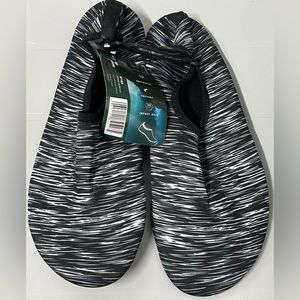NWT TruFit Barefoot Shoes Comfort Sport Water Surf Urban